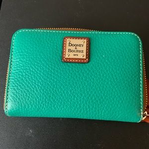 Dooney & Bourke Pebble Grain Medium Zip Around Wallet